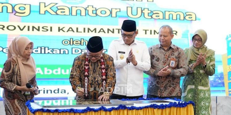Mendikdasmen Resmikan Gedung BPMP Kaltim Termewah di Indonesia