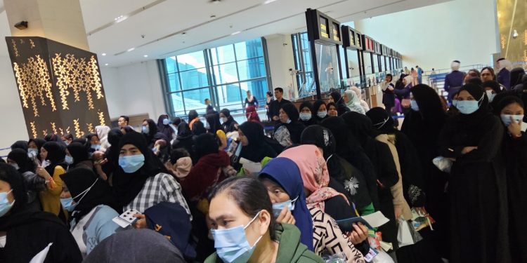 232 Pekerja Migran Dideportasi dari Malaysia Total 3456 WNI Terimbas