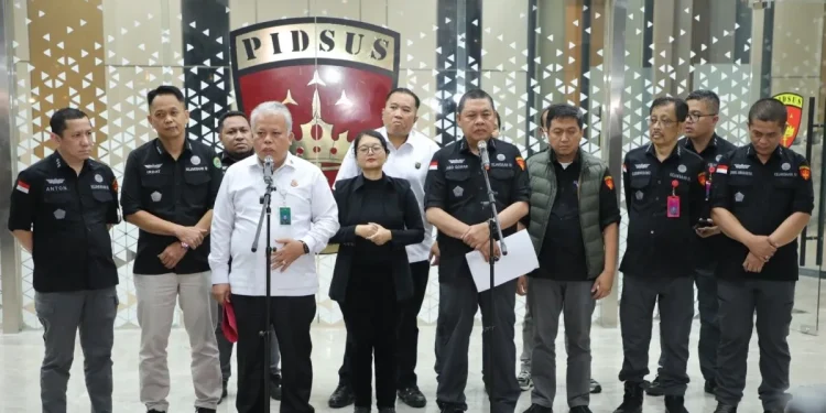 Kejagung Tetapkan Empat Tersangka Kasus Korupsi Pengadaan Laptop 1,9 Triliun Kemendikbudristek