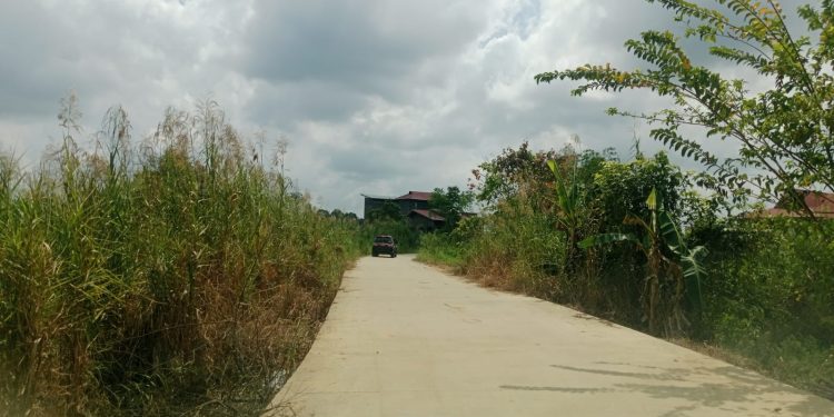 Jalan di Desa Beloro Hampir Sempurna, Hanya Tinggal 300 Meter Lagi