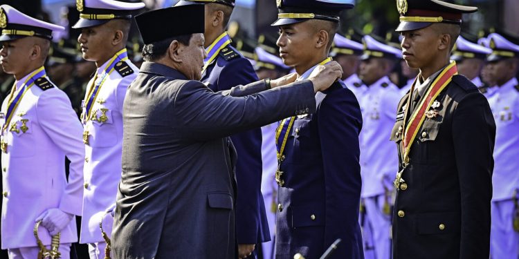 Kukuhkan 2000 Perwira Remaja TNI-Polri 2025: Rela Mati Demi Bangsa