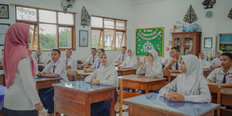 Kurikulum 13 dan Merdeka Jadi Dasar Utama Pembelajaran Tahun Ajaran Baru