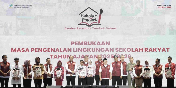 6130 Siswa Keluarga Miskin Ikuti MPLS Serentak di 63 Titik Program Sekolah Rakyat Dimulai