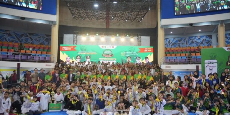 Gubernur Kaltim Apresiasi Kajati Selenggarakan Kejuaraan Taekwondo 2025