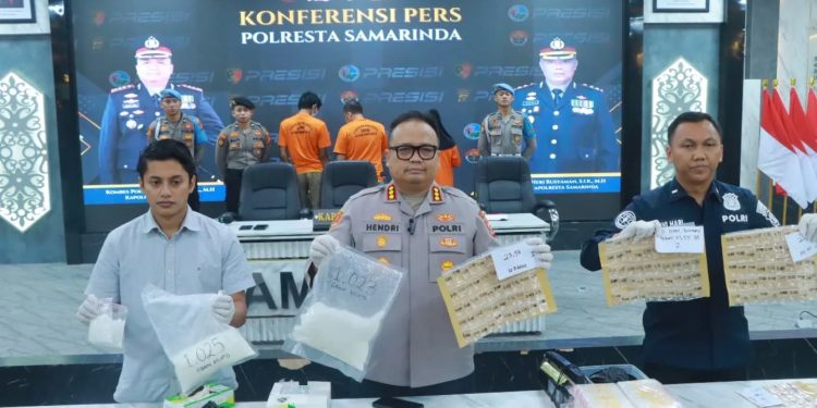 Jaringan Narkoba 2,7 Kg Sabu Ditemukan di Samarinda, Lima Tersangka Terancam Hukuman Mati