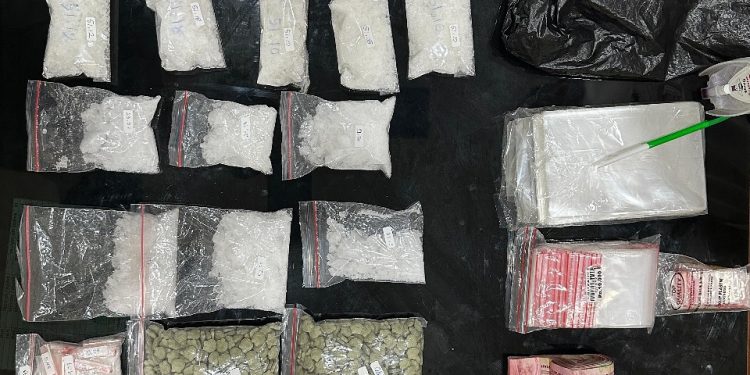Jaringan Narkoba Dibongkar Ditresnarkoba Polda Kaltim, Sabu 1 Kg dan Ekstasi 2560 Butir Diamankan