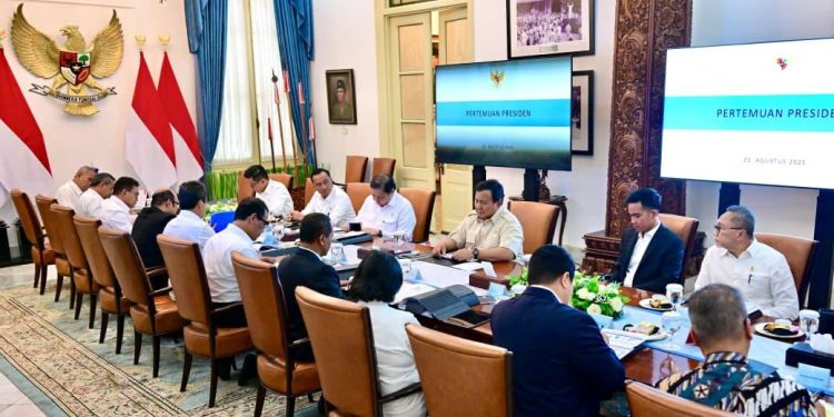 Prabowo Instruksikan Pemangkasan Birokrasi Proyek Waste to Energy Selesai dalam 18 Bulan