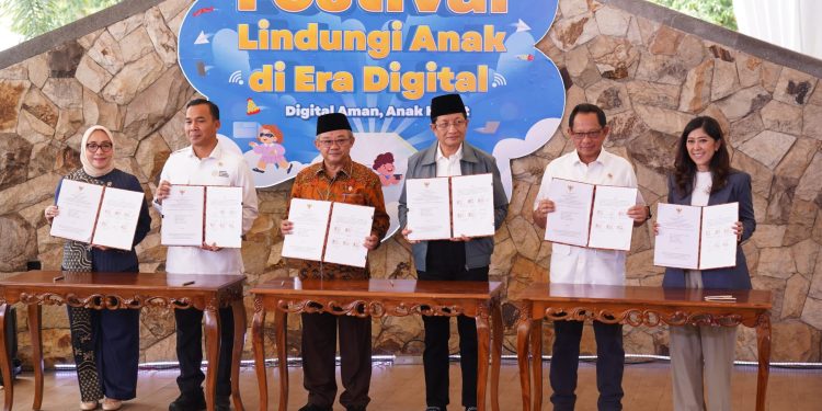 Lindungi Anak di Era Digital, Enam Menteri Luncurkan MoU PP TUNAS