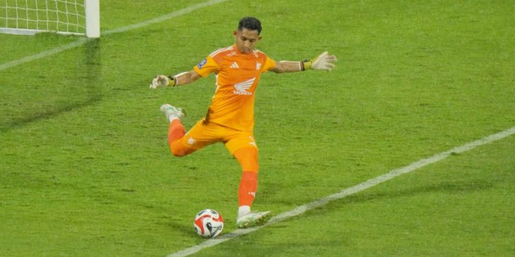 Reza Arya Pratama Raih Rekor 100 Laga Bersama PSM Makassar dan Targetkan Tempat di Timnas Indonesia