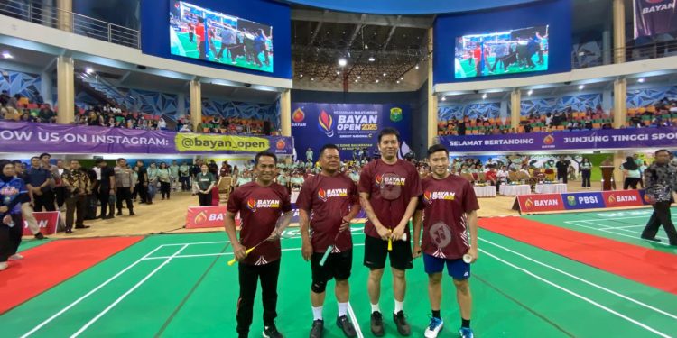 Turnamen Bulu Tangkis Bayan Open 2025 Diikuti Ribuan Atlet Hendra Setiawan dan Marcus Gideon