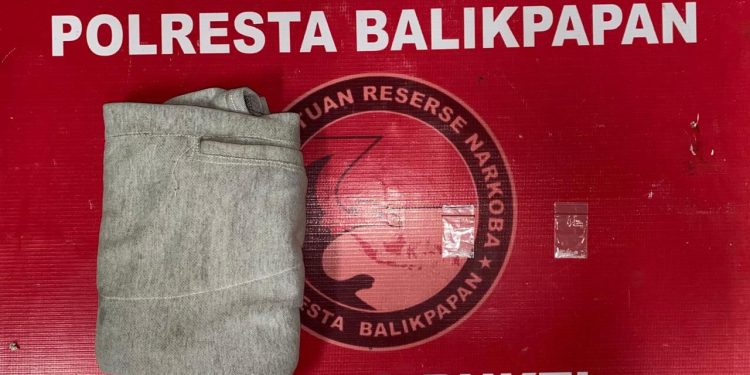 Residivis Narkoba Balikpapan Kembali Ditangkap Bawa Dua Paket Sabu