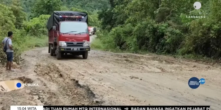 Harga Sembako Melonjak, Warga Mahakam Ulu Mendesak Pembangunan Jalan Darat