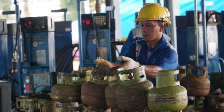 Anggaran Bansos dan Subsidi Lebih dari Rp500 Triliun Tiap Tahun Dinilai Salah Sasaran