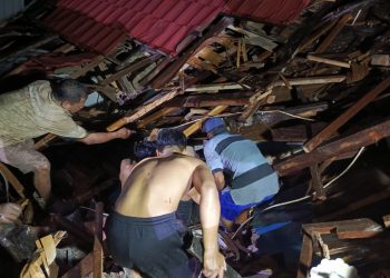 Runtuhnya Rumah di Muara Rapak Mengakibatkan Dua Korban Jiwa Diduga Tertimpa Bangunan
