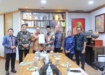 Soeharto dan Gus Dur Diusulkan Jadi Pahlawan Nasional dengan 40 Nama dari Mensos