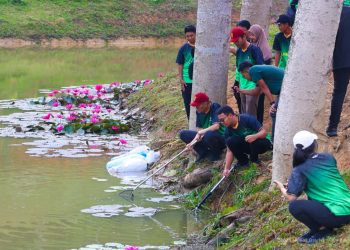 Peringatan Hari Pangan Sedunia, 500 Kg Ikan Air Tawar Ditebar di Embung KIPP Nusantara