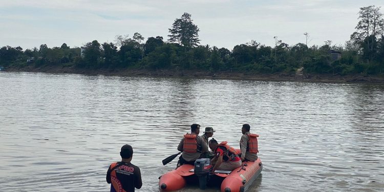 Pencarian 8 Korban Kapal Tenggelam di Sungai Mahakam Masih Berlanjut