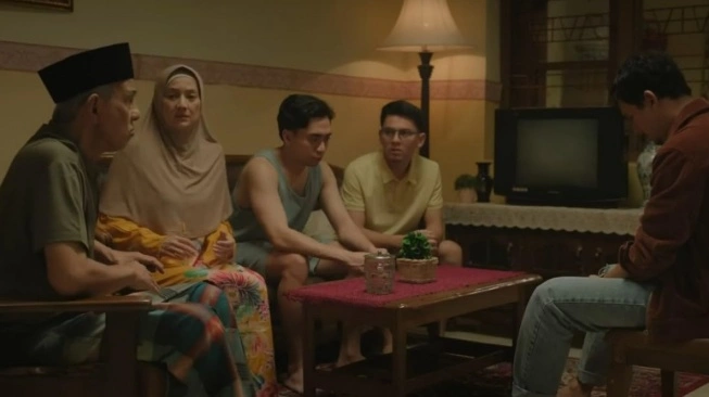 Film Jodoh Tiga Bujang Peringkat Teratas di Netflix Indonesia Simak Ceritanya