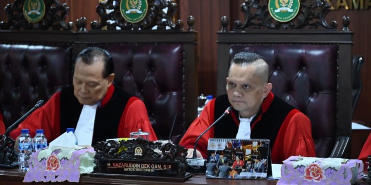 Sidang Etik Terbuka MKD, Lima Anggota DPR Diperiksa Terkait Aksi Joget di Sidang MPR