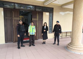 Brimob Polda Kaltim Lakukan Patroli di Gereja Balikpapan untuk Keamanan Ibadah Minggu