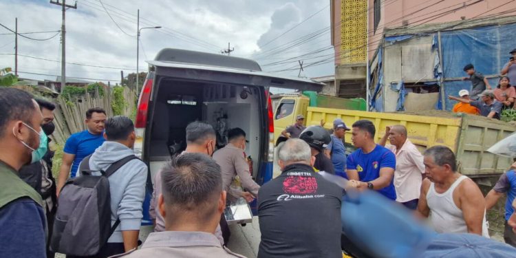Tabrakan Fatal di Kawasan Somber Balikpapan, Satu Pengendara Tewas Terjepit Truk