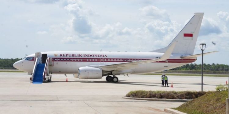 Tuntaskan Agenda di Kaltim dan IKN, Presiden Kembali ke Jakarta dari Bandara Nusantara