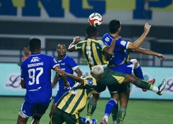 Persib Bandung Geser Borneo FC Setelah Kemenangan Melawan PSBS Biak