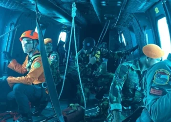 Tragedi ATR 42-500: Titik Api Terdeteksi di Gunung Bulusaraung, Tim Menuju Koordinat Terakhir