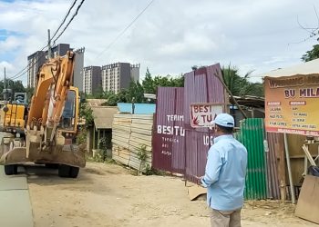 Otorita IKN Menertibkan Puluhan Lapak Besi Tua dan Warung Tuak Ilegal